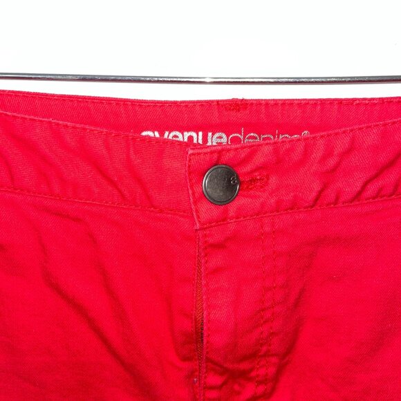 Avenue Denim Womens Red Casual Bermuda Shorts With Button & Zipper Closure - Picture 3 of 8